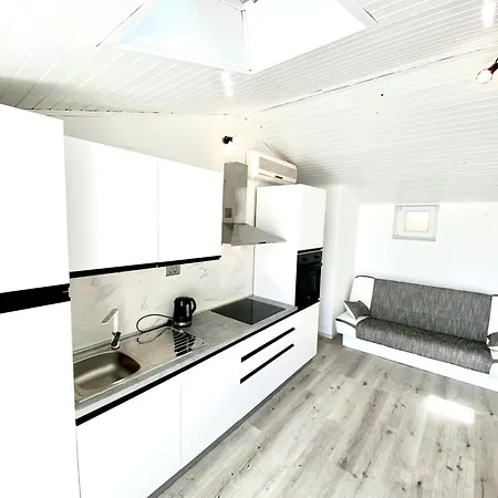 Sanja - With A Large Covered Terrace And Pool Banjole