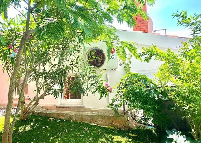 Sanja - With A Large Covered Terrace And Pool *
